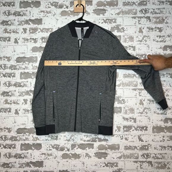 Lululemon long sleeve zip up Light coat/sweater - Picture 7 of 8